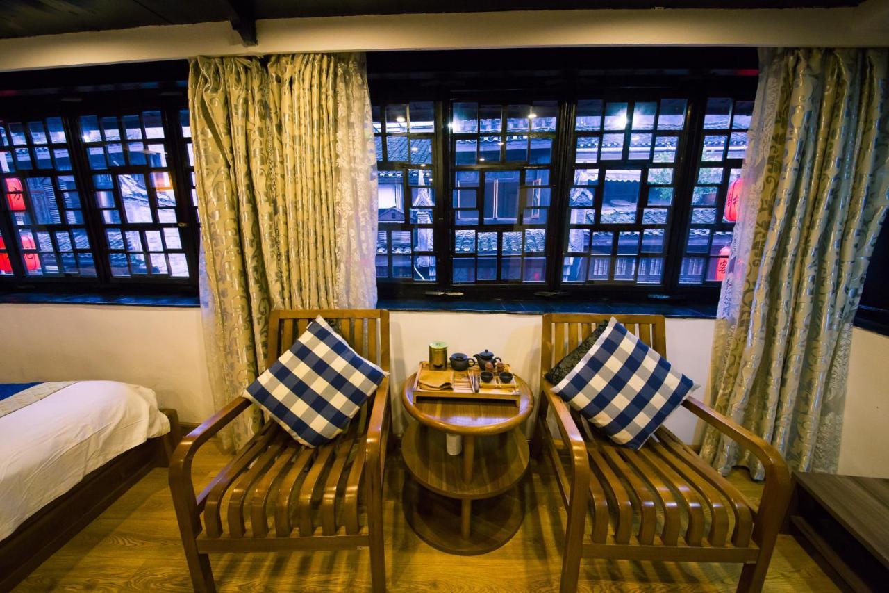 一方砚-旅拍体验民宿 Fenghuang Exterior photo